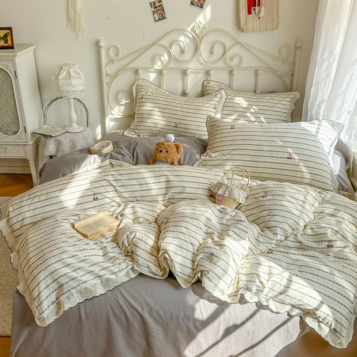 91家纺网 家纺一手货源 找家纺 晚爱家纺（原晚安家居） 2026春夏新款古法水洗棉复古法式花边四件套少女公主风 樱桃日记