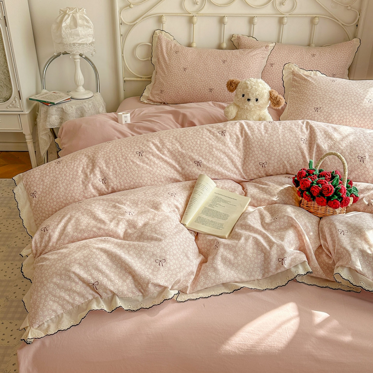 91家纺网 家纺一手货源 找家纺 晚爱家纺（原晚安家居） 2026春夏新款古法水洗棉复古法式花边四件套少女公主风 粉色蝴蝶结