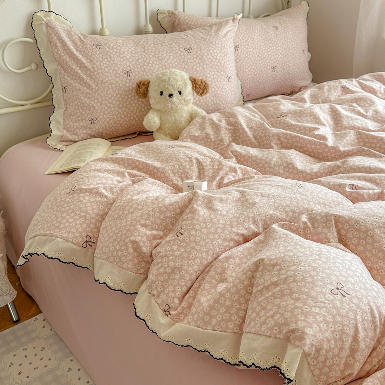 91家纺网 家纺一手货源 找家纺 晚爱家纺（原晚安家居） 2026春夏新款古法水洗棉复古法式花边四件套少女公主风 粉色蝴蝶结