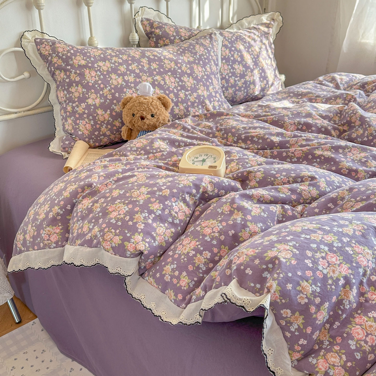 91家纺网 家纺一手货源 找家纺 晚爱家纺（原晚安家居） 2026春夏新款古法水洗棉复古法式花边四件套少女公主风 紫色花野