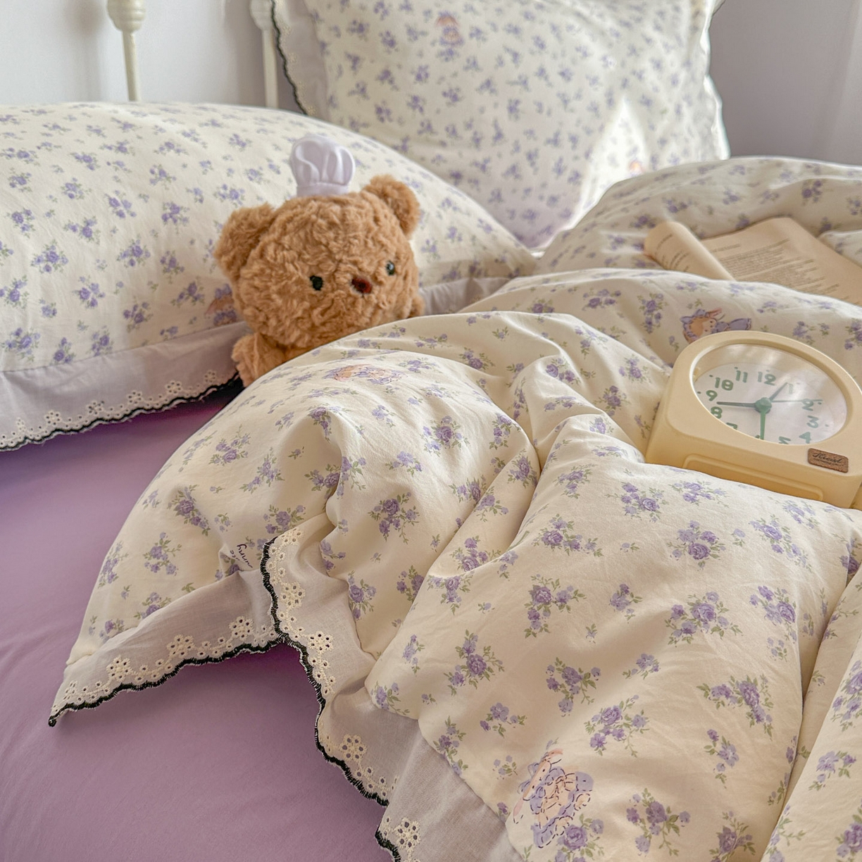 91家纺网 家纺一手货源 找家纺 晚爱家纺（原晚安家居） 2026春夏新款古法水洗棉复古法式花边四件套少女公主风 紫雾小兔