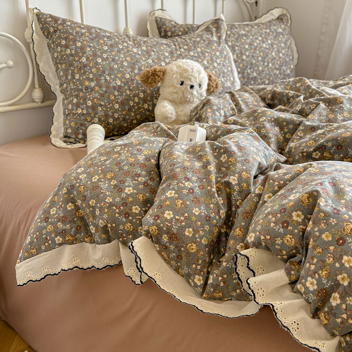 91家纺网 家纺一手货源 找家纺 晚爱家纺（原晚安家居） 2026春夏新款古法水洗棉复古法式花边四件套少女公主风 复古小花