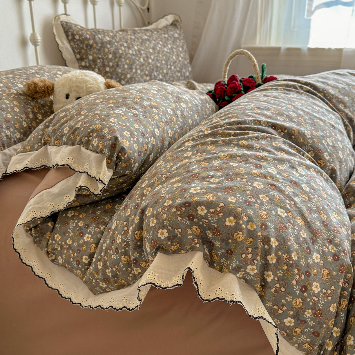 91家纺网 家纺一手货源 找家纺 晚爱家纺（原晚安家居） 2026春夏新款古法水洗棉复古法式花边四件套少女公主风 复古小花