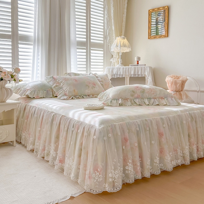 91家纺网 家纺一手货源 找家纺 瑞宝 2026新款全棉印花床裙三件套床裙被套单品系列 花悦美