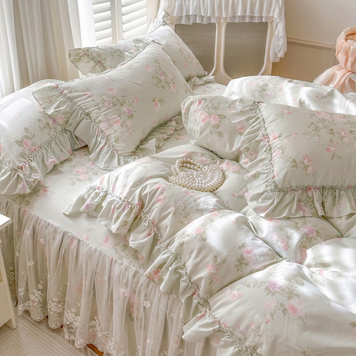 91家纺网 家纺一手货源 找家纺 瑞宝 2026新款全棉印花床裙三件套床裙被套单品系列 春田绿