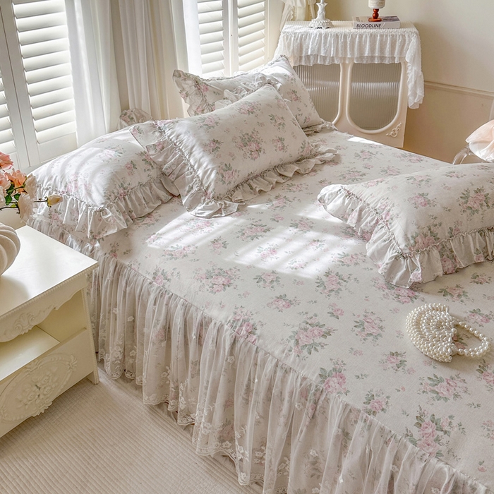 91家纺网 家纺一手货源 找家纺 瑞宝 2026新款全棉印花床裙三件套床裙被套单品系列 漫步花庭