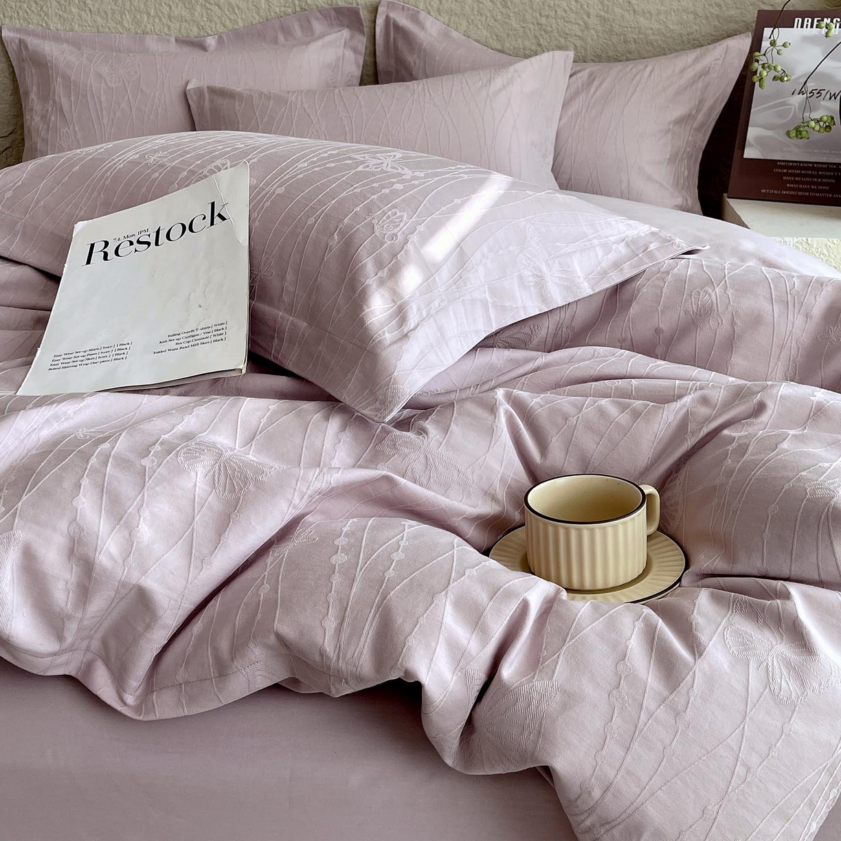 91家纺网 家纺一手货源 找家纺 麦田家纺 2026新款A类全棉亮面浮雕提花四件套 蝶梦-淡雅紫