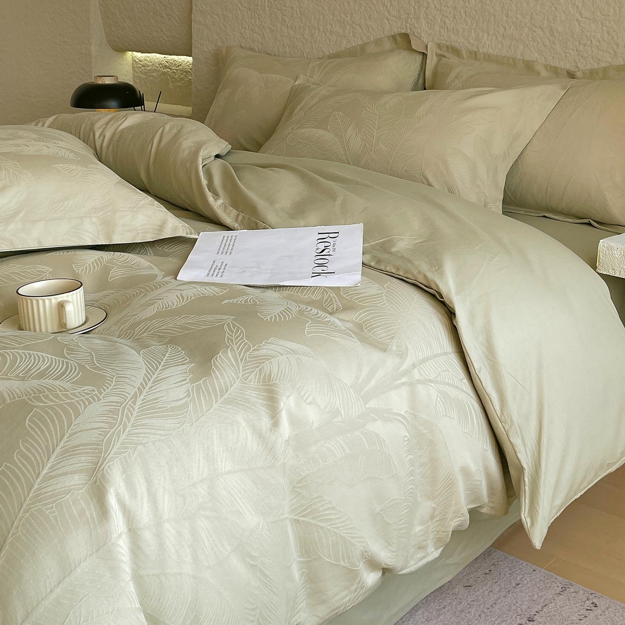 91家纺网 家纺一手货源 找家纺 麦田家纺 2026新款A类全棉亮面浮雕提花四件套 焦野-奶绿