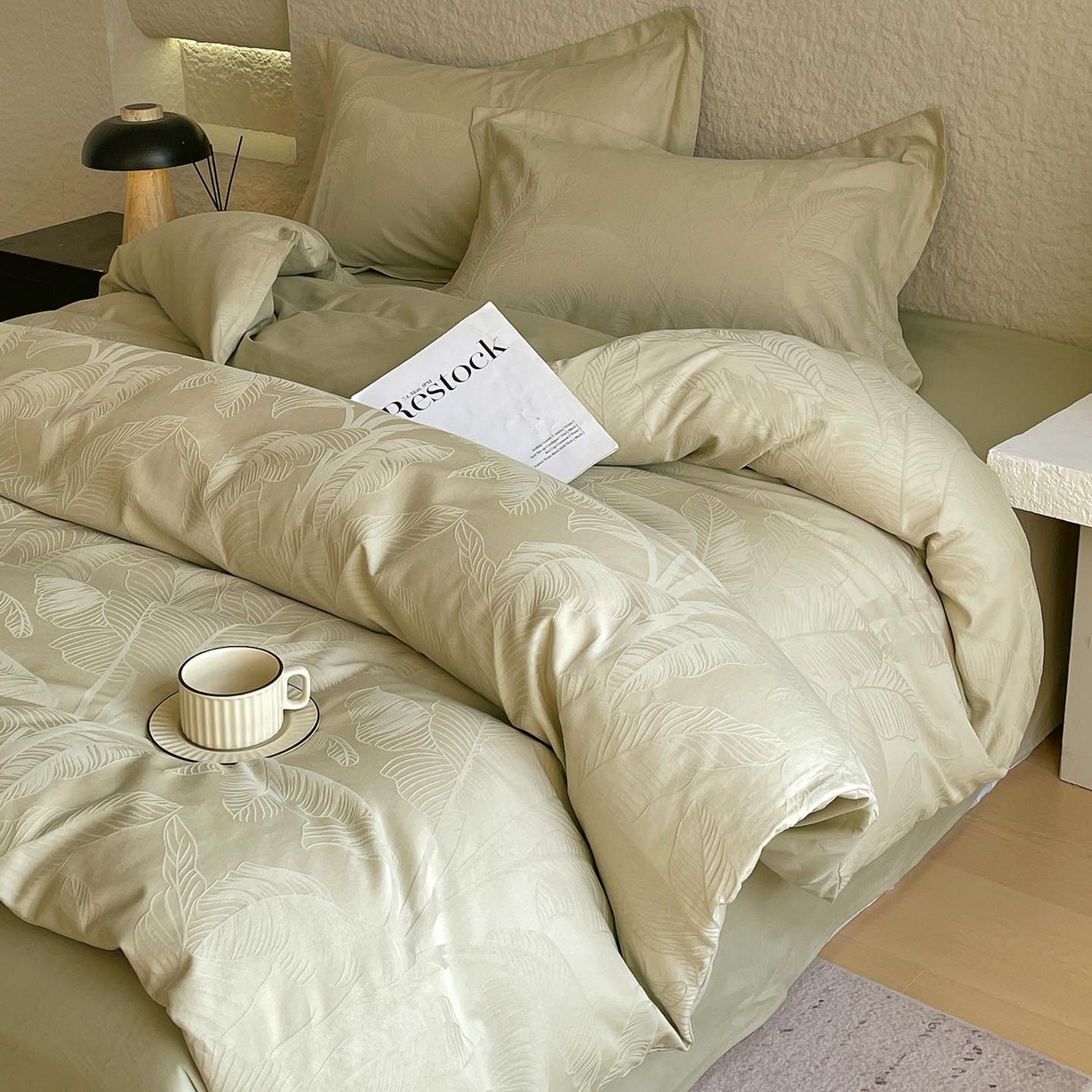 91家纺网 家纺一手货源 找家纺 麦田家纺 2026新款A类全棉亮面浮雕提花四件套 焦野-奶绿