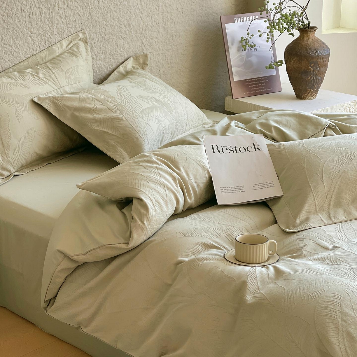 91家纺网 家纺一手货源 找家纺 麦田家纺 2026新款A类全棉亮面浮雕提花四件套 焦野-奶绿