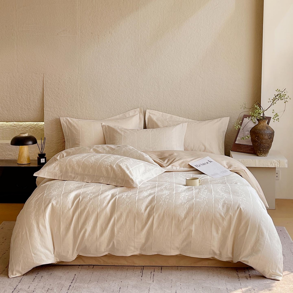 91家纺网 家纺一手货源 找家纺 麦田家纺 2026新款A类全棉亮面浮雕提花四件套 浪漫情缘-米杏