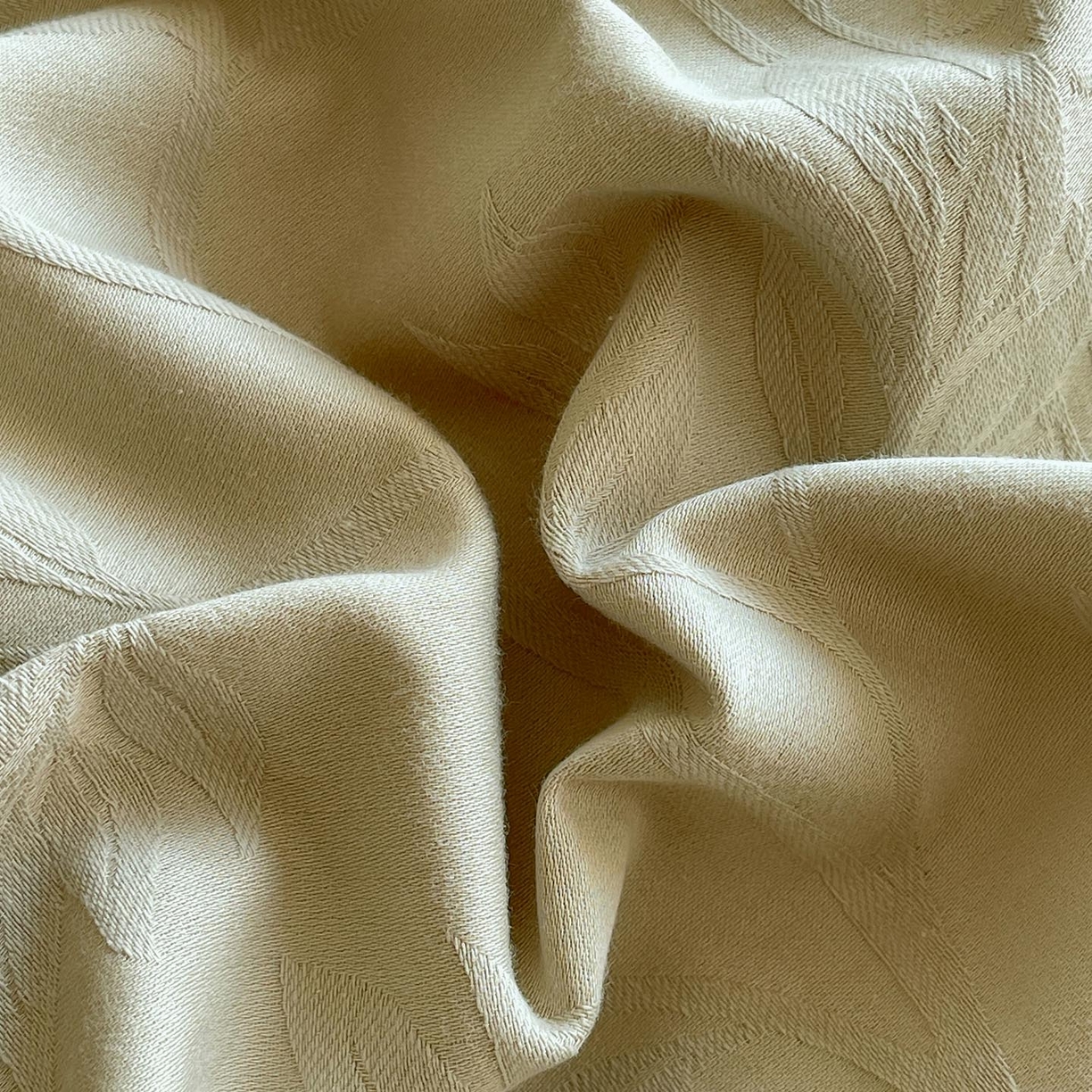 91家纺网 家纺一手货源 找家纺 麦田家纺 2026新款A类全棉亮面浮雕提花四件套 芊芊叶语-奶绿