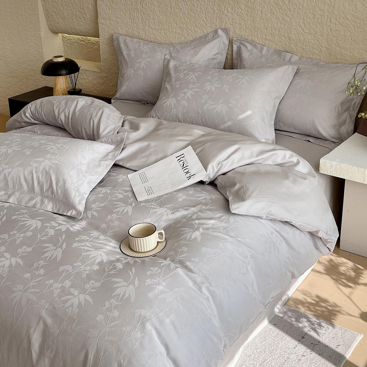 91家纺网 家纺一手货源 找家纺 麦田家纺 2026新款A类全棉亮面浮雕提花四件套 森语集-银灰