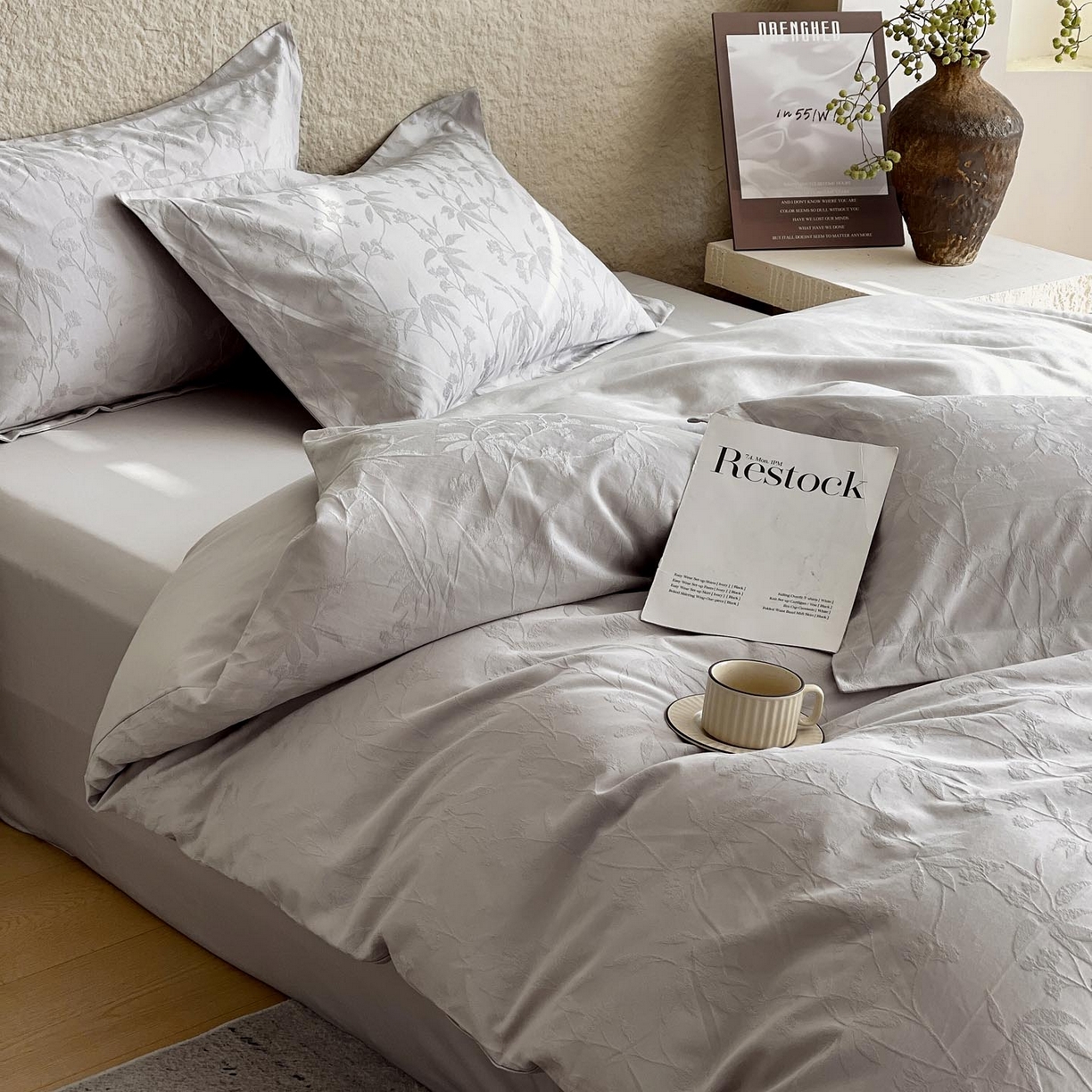 91家纺网 家纺一手货源 找家纺 麦田家纺 2026新款A类全棉亮面浮雕提花四件套 森语集-银灰