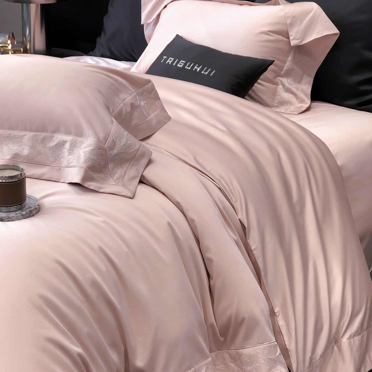 91家纺网 家纺一手货源 找家纺 （总）太古汇家居 2026新款新疆长绒棉“仙本那”系列四件套（会员280/300），控价——券后标准388元