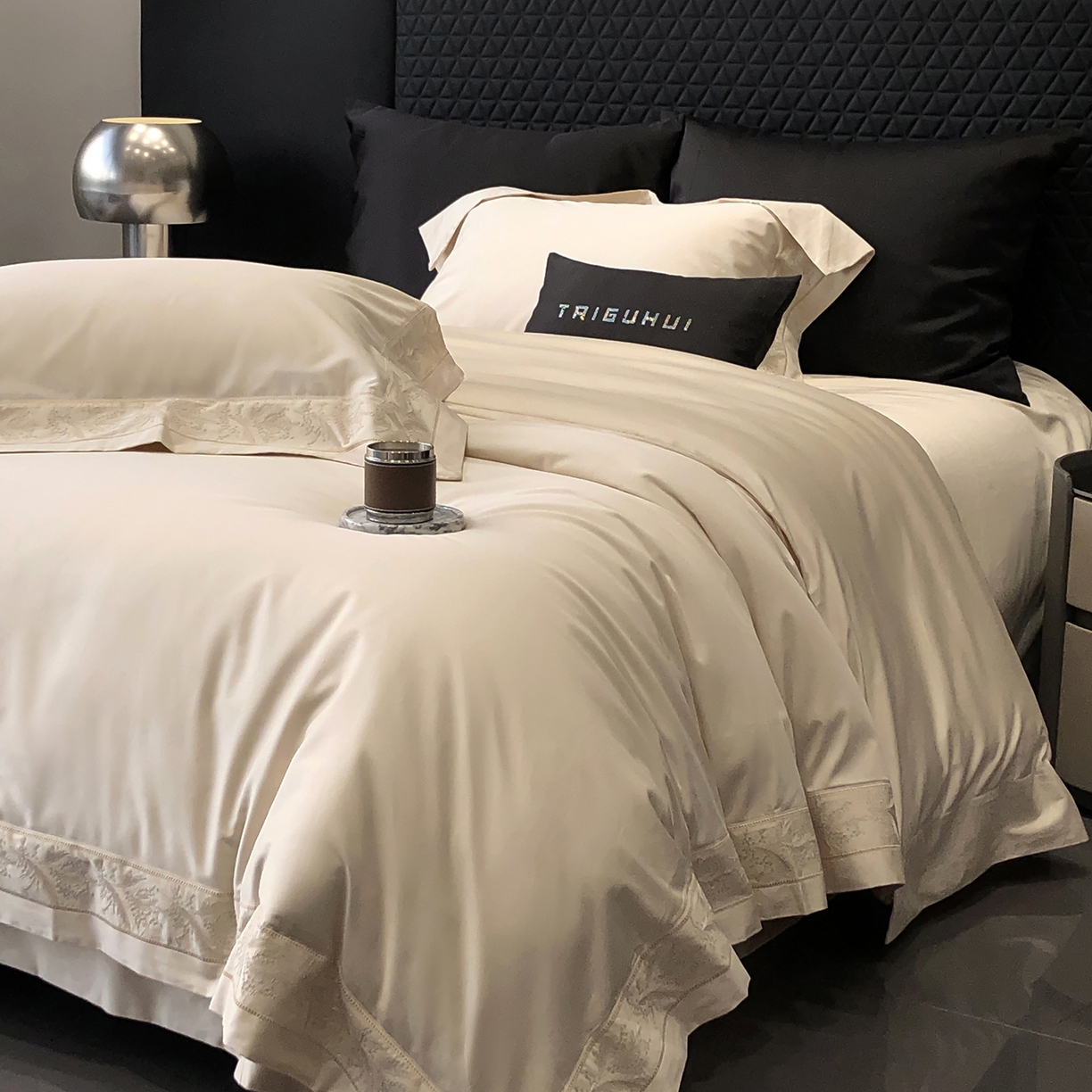 91家纺网 家纺一手货源 找家纺 太古汇家居 2026新款新疆长绒棉“仙本那”系列四件套 仙本那-奶油米（会员280/300），控价——券后标准388元