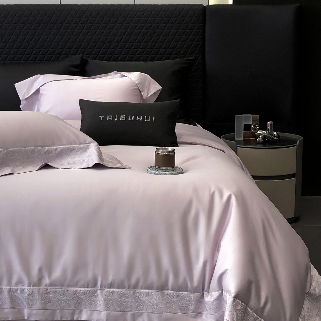 91家纺网 家纺一手货源 找家纺 太古汇家居 2026新款新疆长绒棉“仙本那”系列四件套 仙本那-棠梨紫（会员280/300），控价——券后标准388元