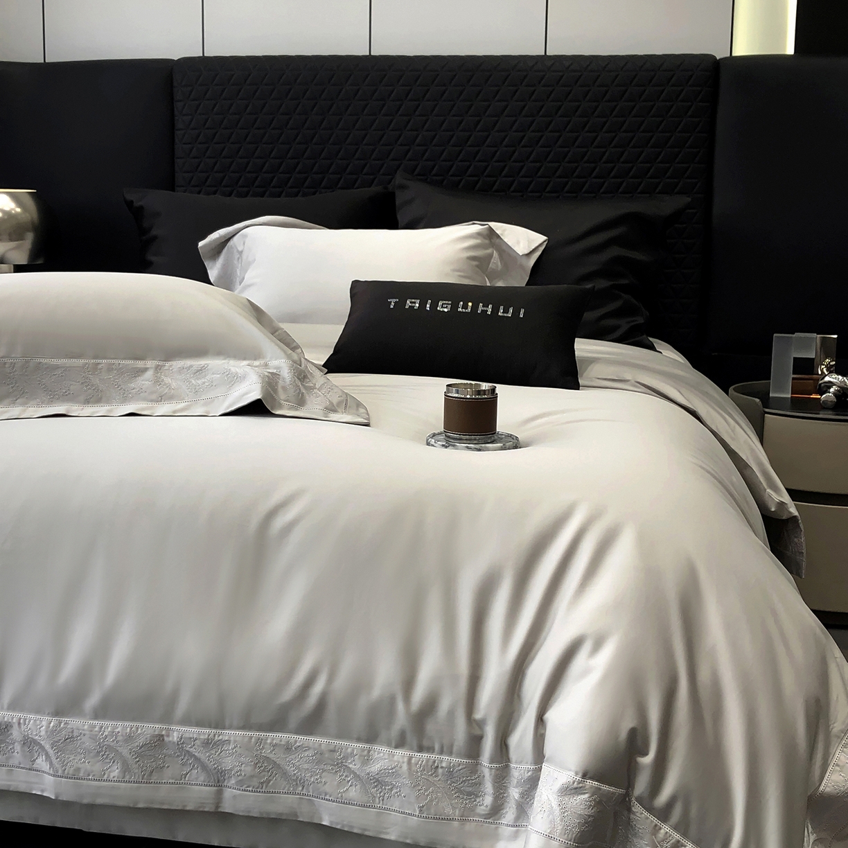 91家纺网 家纺一手货源 找家纺 太古汇家居 2026新款新疆长绒棉“仙本那”系列四件套 仙本那-太空灰（会员280/300），控价——券后标准388元