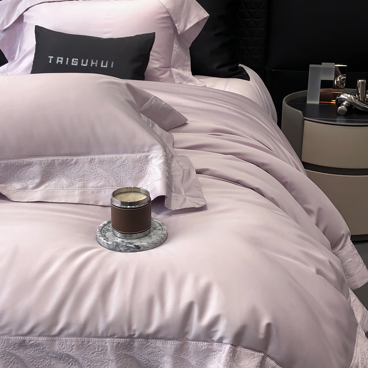 91家纺网 家纺一手货源 找家纺 太古汇家居 2026新款新疆长绒棉“仙本那”系列四件套 仙本那-棠梨紫（会员280/300），控价——券后标准388元