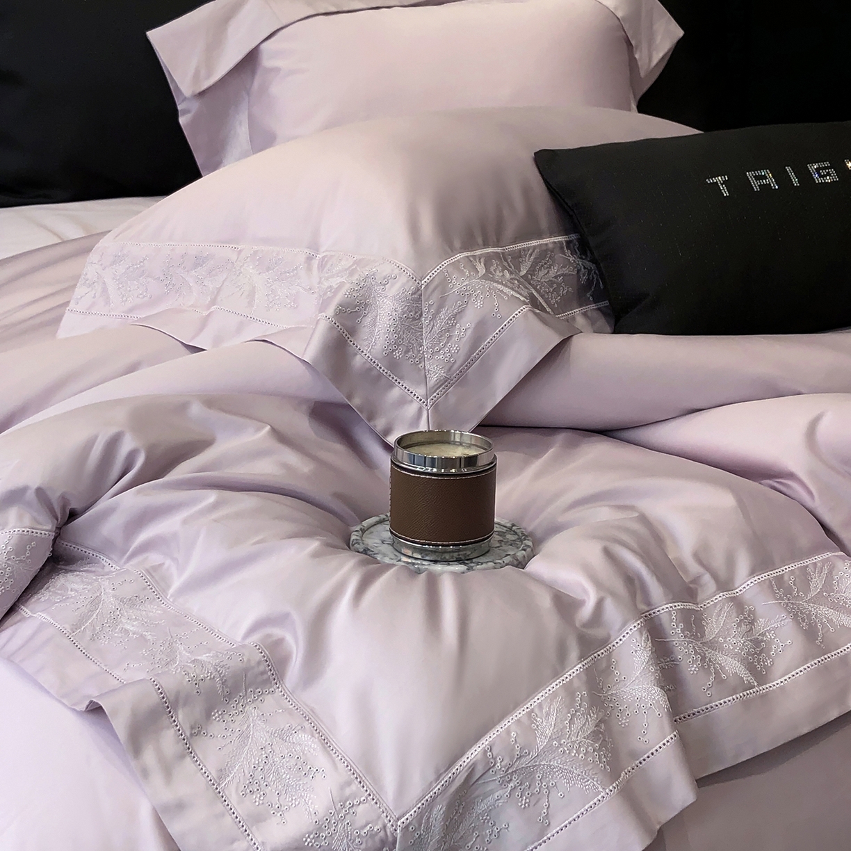 91家纺网 家纺一手货源 找家纺 太古汇家居 2026新款新疆长绒棉“仙本那”系列四件套 仙本那-棠梨紫（会员280/300），控价——券后标准388元