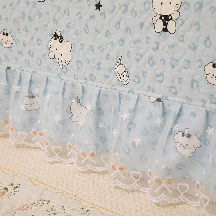 91家纺网 家纺一手货源 找家纺 美达家纺 2026新款A类全棉夹棉蕾丝花边榻榻米床垫大炕盖 豹纹猫咪