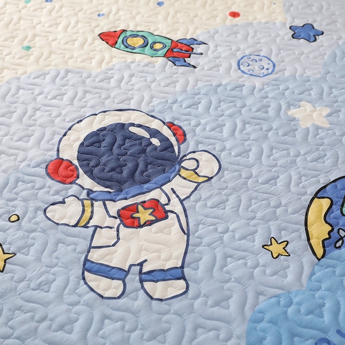 91家纺网 家纺一手货源 找家纺 美达家纺 2026新款A类全棉夹棉蕾丝花边榻榻米床垫大炕盖 太空卫士