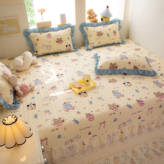 91家纺网 家纺一手货源 找家纺 美达家纺 2026新款A类全棉夹棉蕾丝花边榻榻米床垫大炕盖 可爱颂