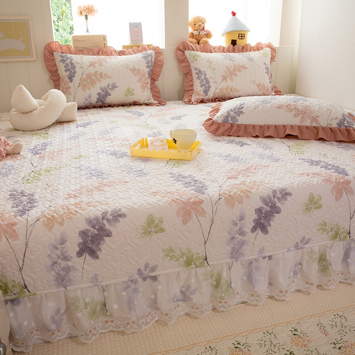 91家纺网 家纺一手货源 找家纺 美达家纺 2026新款A类全棉夹棉蕾丝花边榻榻米床垫大炕盖 栖川-紫