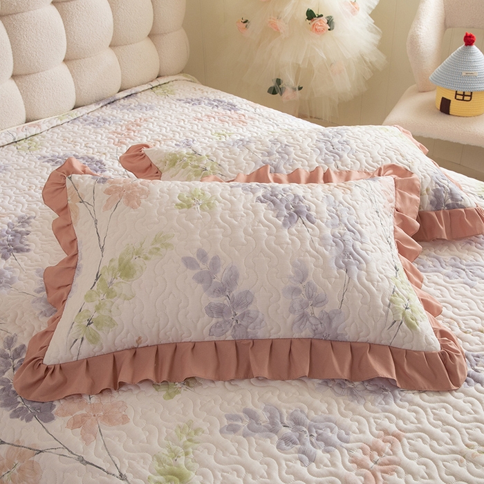 91家纺网 家纺一手货源 找家纺 美达家纺 2026新款A类全棉夹棉蕾丝花边榻榻米床垫大炕盖 栖川-紫