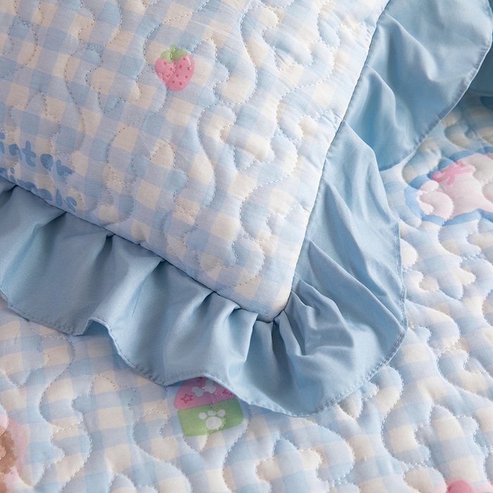 91家纺网 家纺一手货源 找家纺 美达家纺 2026新款A类全棉夹棉蕾丝花边榻榻米床垫大炕盖 甜蜜小狗