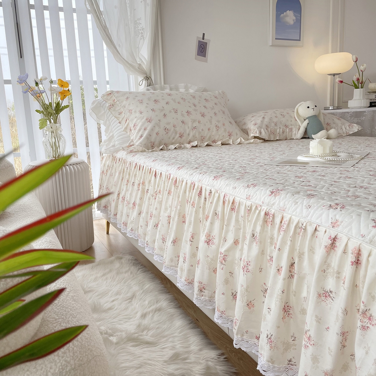 91家纺网 家纺一手货源 找家纺 忘忧草 2026新款13372全棉夹棉款床笠式床裙 1屋顶花园