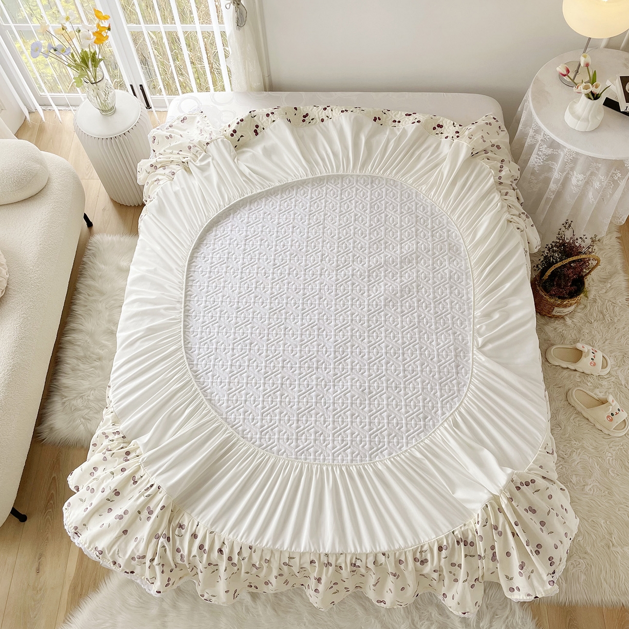 91家纺网 家纺一手货源 找家纺 忘忧草 2026新款13372全棉夹棉款床笠式床裙 2樱桃季 紫