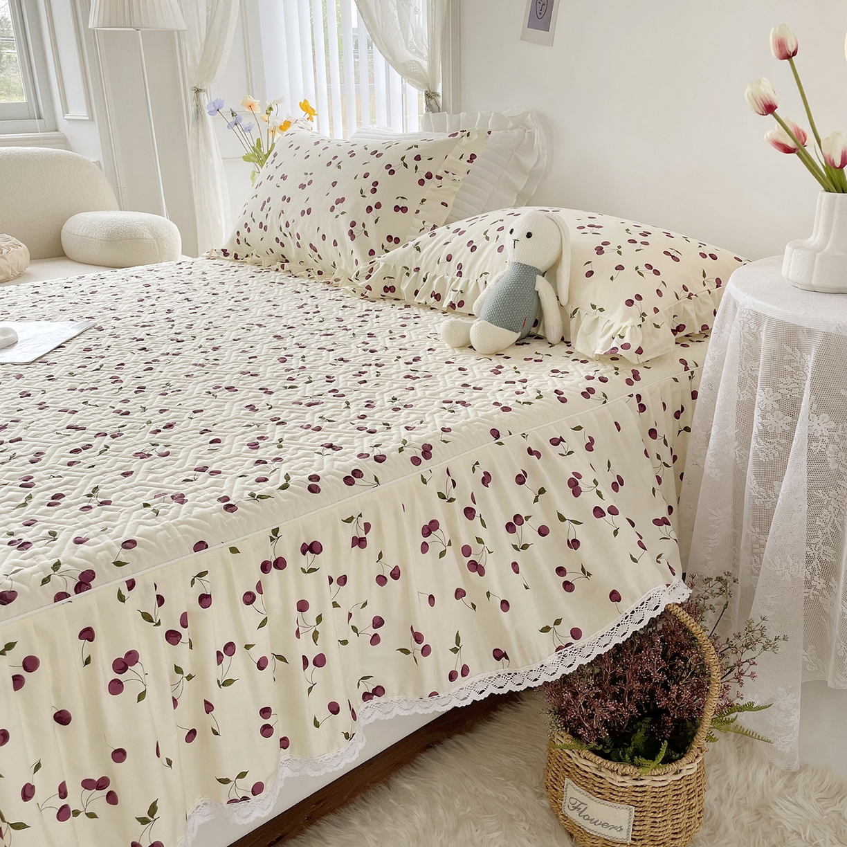 91家纺网 家纺一手货源 找家纺 忘忧草 2026新款13372全棉夹棉款床笠式床裙 2樱桃季 紫