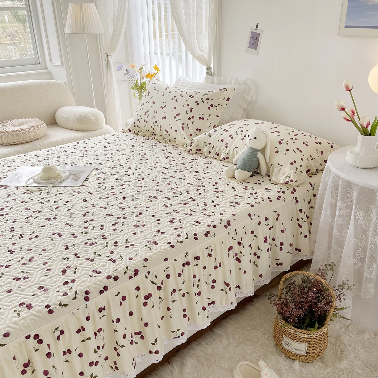 91家纺网 家纺一手货源 找家纺 忘忧草 2026新款13372全棉夹棉款床笠式床裙 2樱桃季 紫