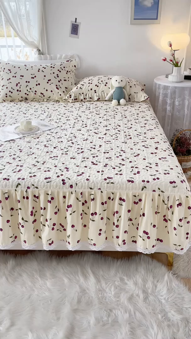 91家纺网 家纺一手货源 找家纺 忘忧草 2026新款13372全棉夹棉款床笠式床裙 2樱桃季 紫