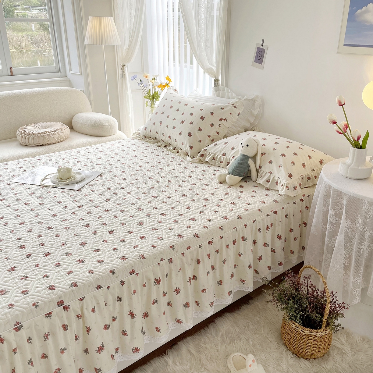 91家纺网 家纺一手货源 找家纺 忘忧草 2026新款13372全棉夹棉款床笠式床裙 5如愿