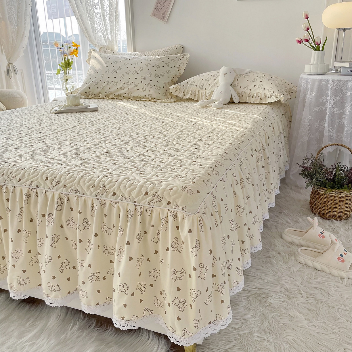 91家纺网 家纺一手货源 找家纺 忘忧草 2026新款13372全棉夹棉款床笠式床裙 6贝贝熊