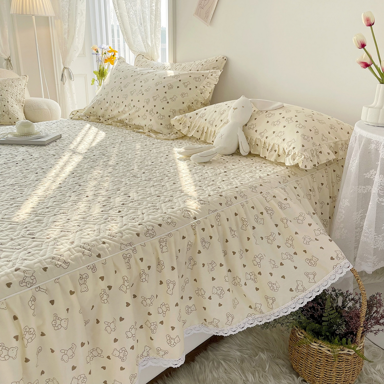 91家纺网 家纺一手货源 找家纺 忘忧草 2026新款13372全棉夹棉款床笠式床裙 6贝贝熊