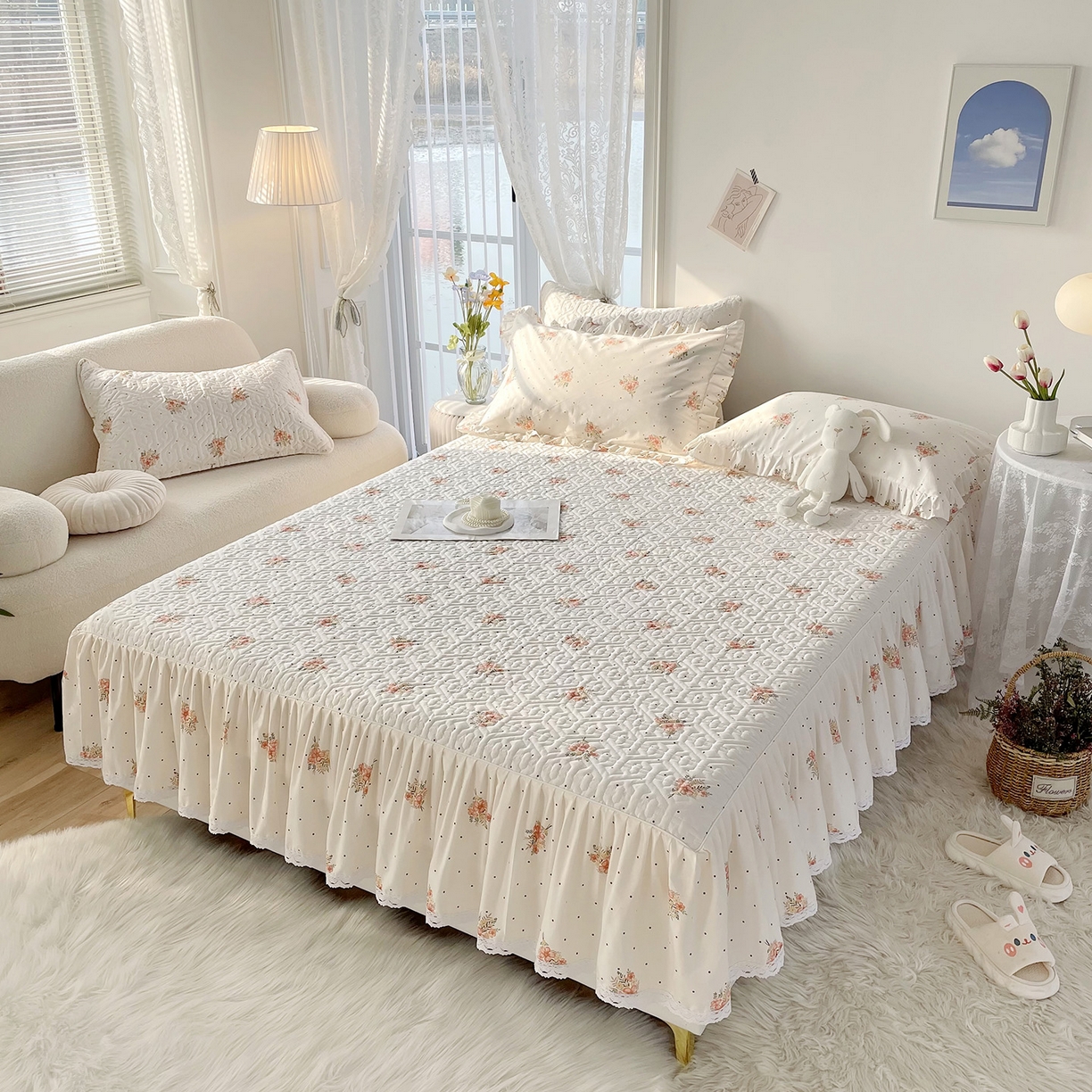 91家纺网 家纺一手货源 找家纺 忘忧草 2026新款13372全棉夹棉款床笠式床裙 7花簇-米