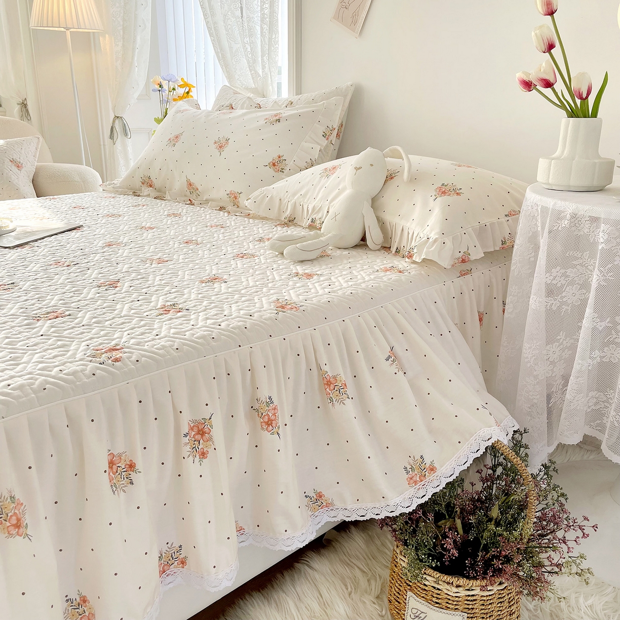 91家纺网 家纺一手货源 找家纺 忘忧草 2026新款13372全棉夹棉款床笠式床裙 7花簇-米