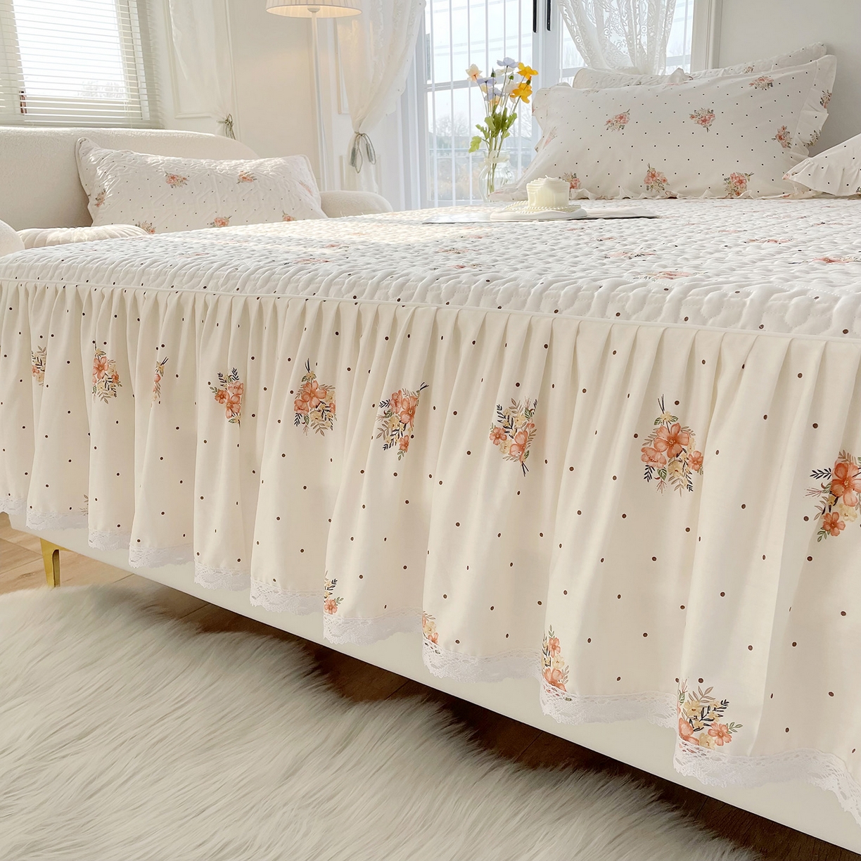 91家纺网 家纺一手货源 找家纺 忘忧草 2026新款13372全棉夹棉款床笠式床裙 7花簇-米