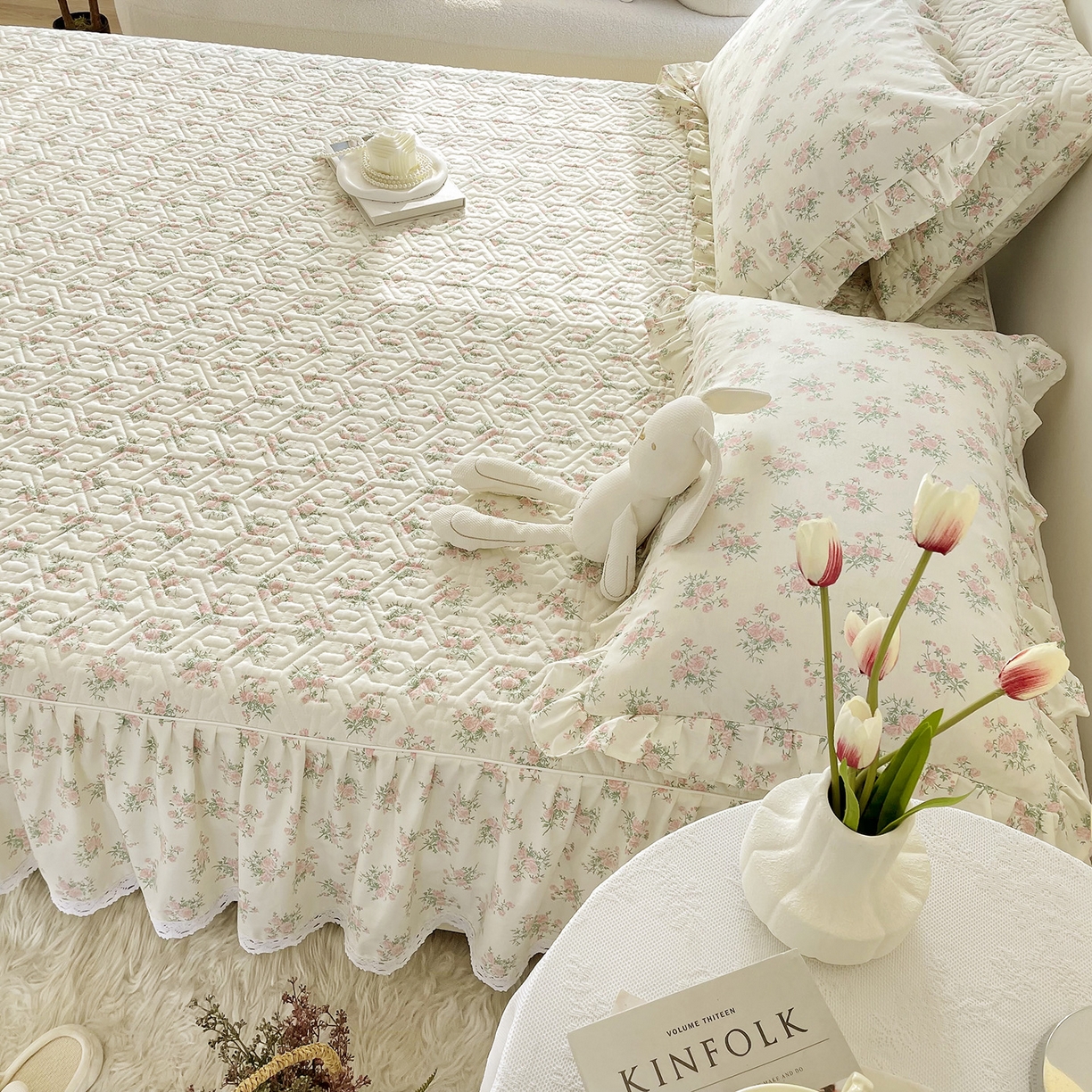 91家纺网 家纺一手货源 找家纺 忘忧草 2026新款13372全棉夹棉款床笠式床裙 9少女心