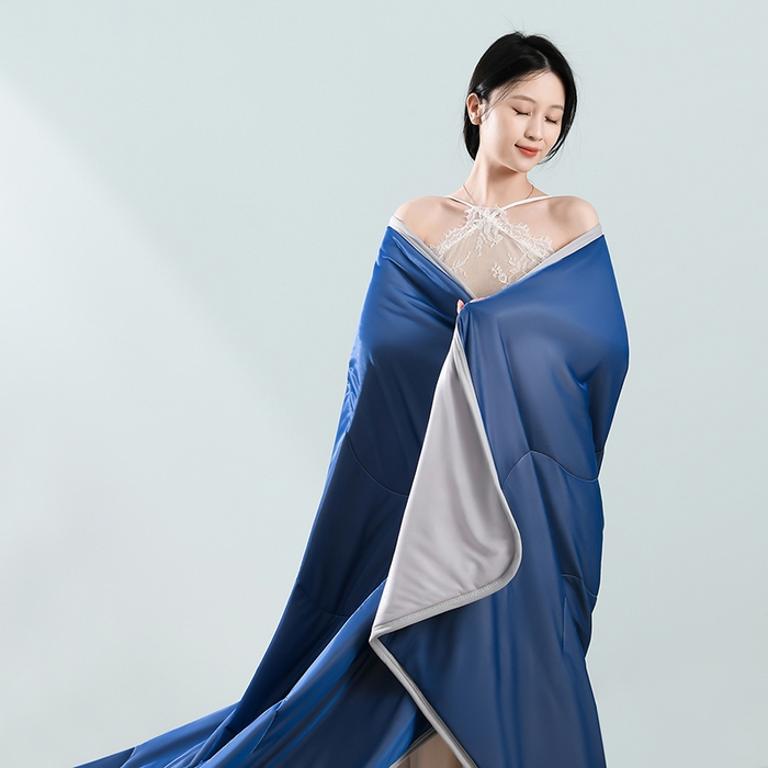 91家纺网 家纺一手货源 找家纺 预言家纺 2026新款深睡双感双重凉感丝夏凉被被子被芯 海洋深蓝