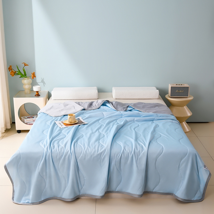 91家纺网 家纺一手货源 找家纺 预言家纺 2026新款深睡双感双重凉感丝夏凉被被子被芯 海洋天蓝