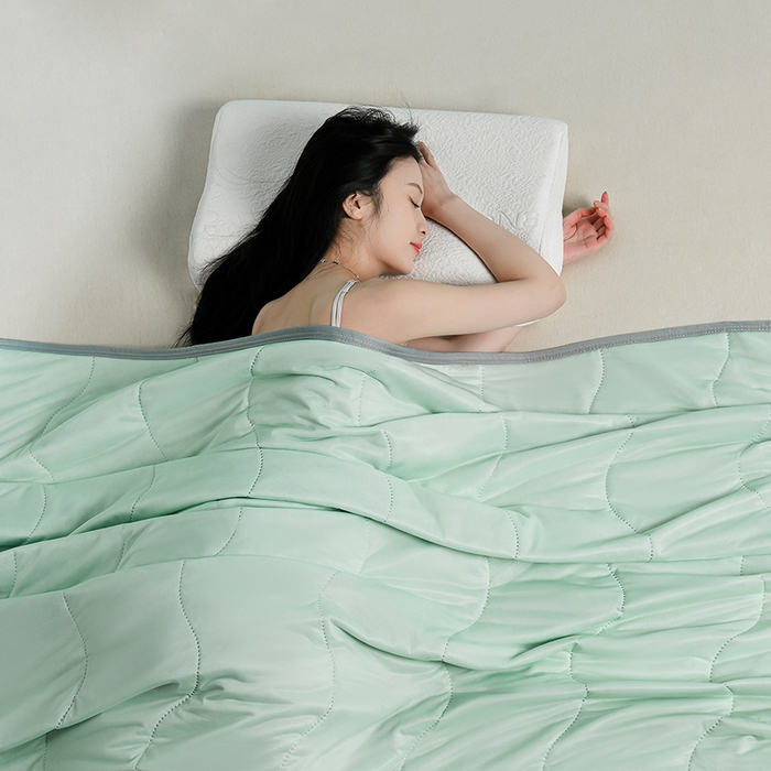 91家纺网 家纺一手货源 找家纺 预言家纺 2026新款深睡双感双重凉感丝夏凉被被子被芯 海洋薄荷绿