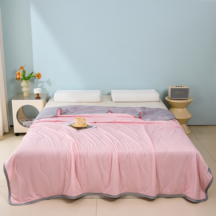 91家纺网 家纺一手货源 找家纺 预言家纺 2026新款深睡双感双重凉感丝夏凉被被子被芯 海洋粉