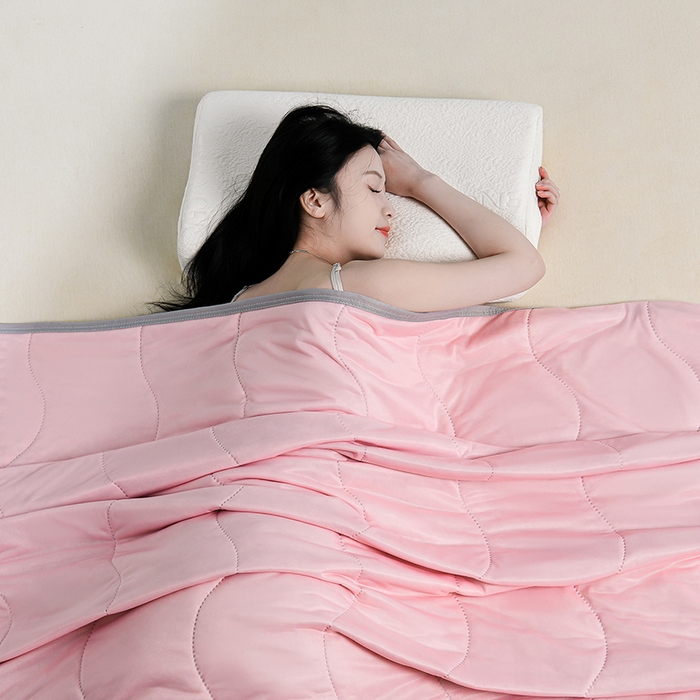 91家纺网 家纺一手货源 找家纺 预言家纺 2026新款深睡双感双重凉感丝夏凉被被子被芯 海洋粉