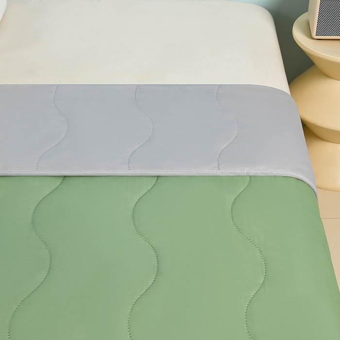 91家纺网 家纺一手货源 找家纺 预言家纺 2026新款深睡双感双重凉感丝夏凉被被子被芯 海洋果绿