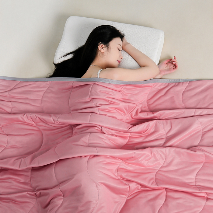 91家纺网 家纺一手货源 找家纺 预言家纺 2026新款深睡双感双重凉感丝夏凉被被子被芯 海洋豆沙