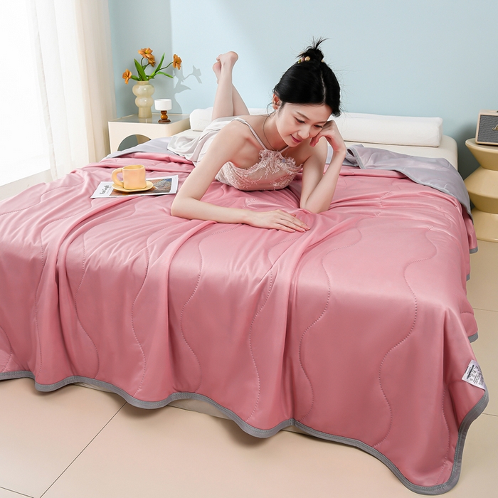 91家纺网 家纺一手货源 找家纺 预言家纺 2026新款深睡双感双重凉感丝夏凉被被子被芯 海洋豆沙